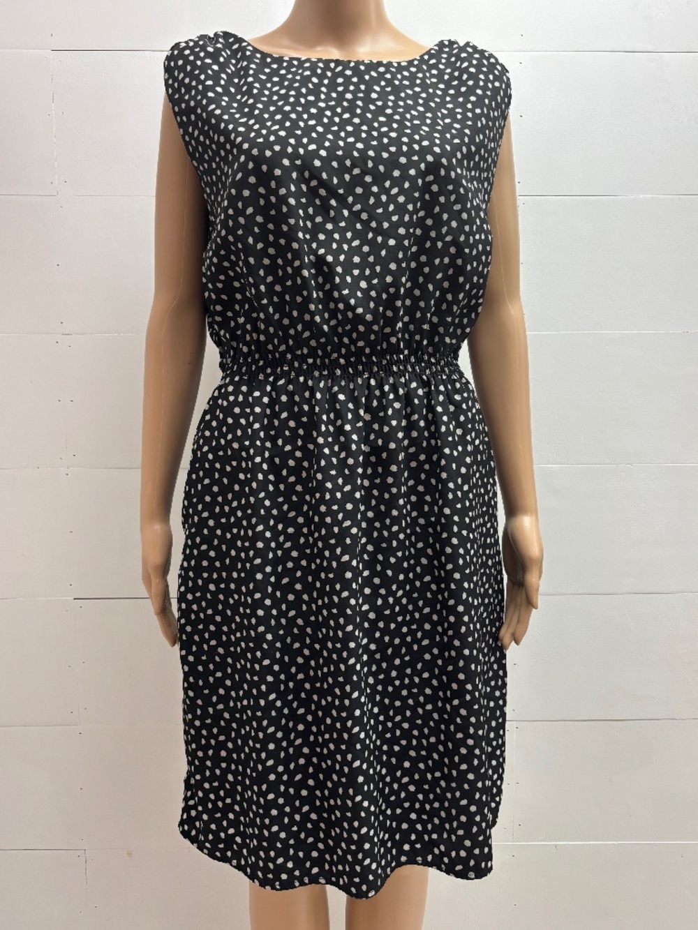 Catherine Malandrino Sleeveless Cinched Waist Polka Dot Midi Dress size M